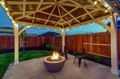 2822 Calaveras Ct, Redding, CA 96002 photo 30