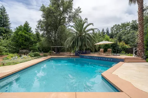 1020 Redbud Dr, Redding, CA 96001 photo 55