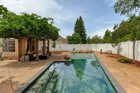 493 Arbor Pl, Redding, CA 96001 photo 42