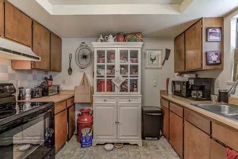 1240 Beltline Rd, Redding, CA 96003 photo 11