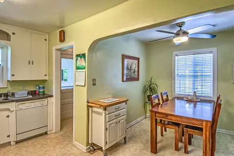 2025 Verda St, Redding, CA 96001 photo 7