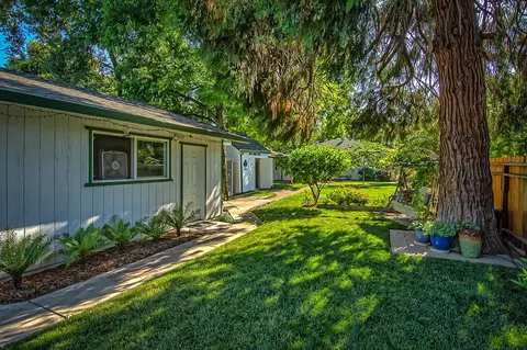 2025 Verda St, Redding, CA 96001 photo 31