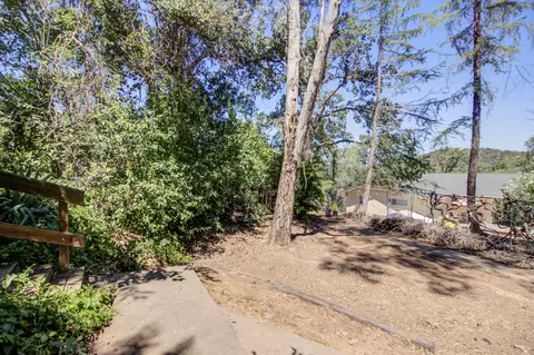 1489 Ridge Dr, Redding, CA 96001 photo 35