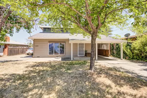 1489 Ridge Dr, Redding, CA 96001 photo 2