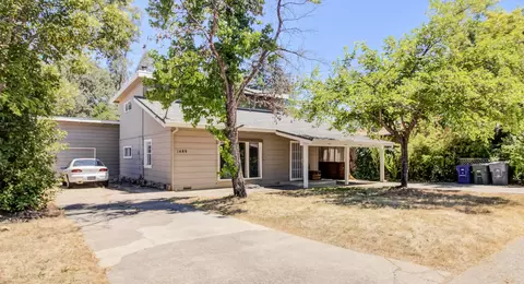 1489 Ridge Dr, Redding, CA 96001 photo 4