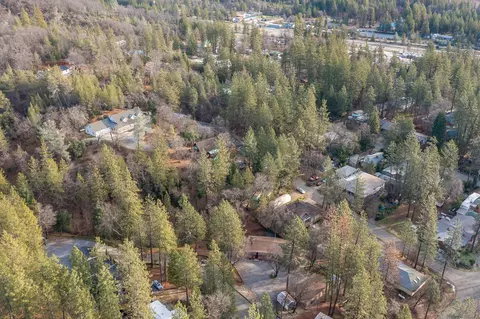 20762 Chamise St, Lakehead, CA 96051 photo 11