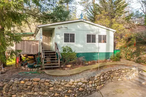 20762 Chamise St, Lakehead, CA 96051 photo 7