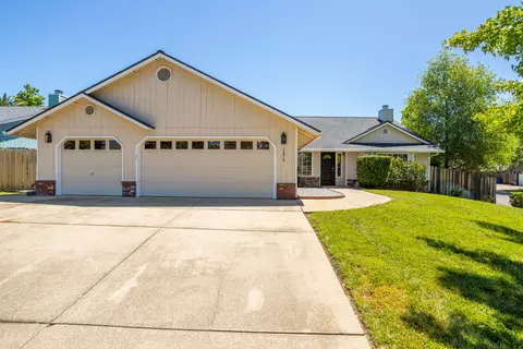 1675 Hominy Way, Redding, CA 96003 photo 1