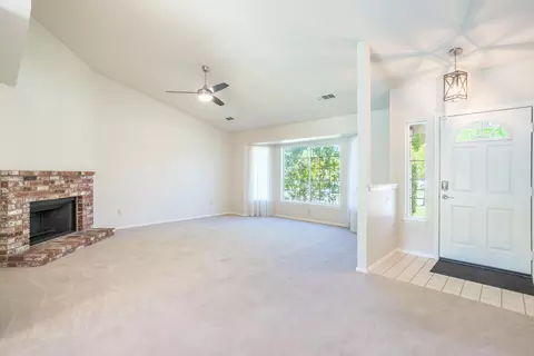 1675 Hominy Way, Redding, CA 96003 photo 5