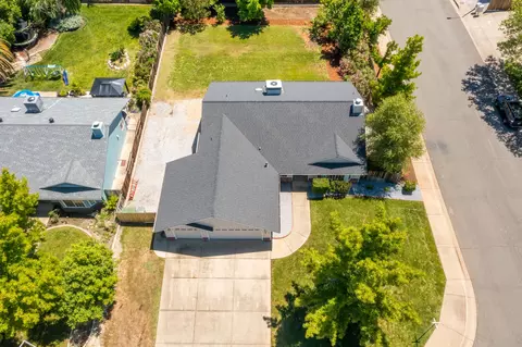1675 Hominy Way, Redding, CA 96003 photo 32