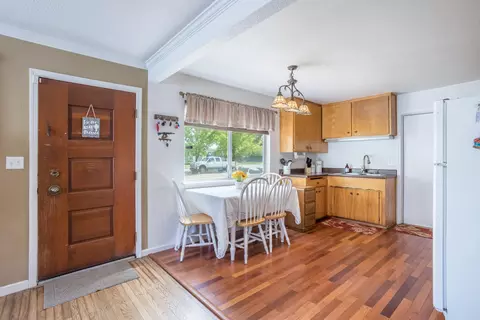 2284 Saturn, Redding, CA 96002 photo 8
