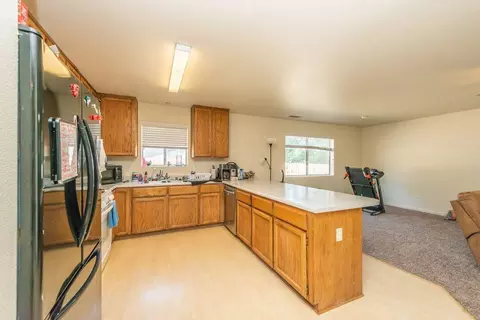 6837 Hemlock St, Redding, CA 96001 photo 29