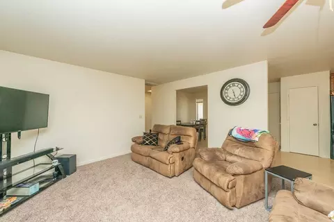 6837 Hemlock St, Redding, CA 96001 photo 7