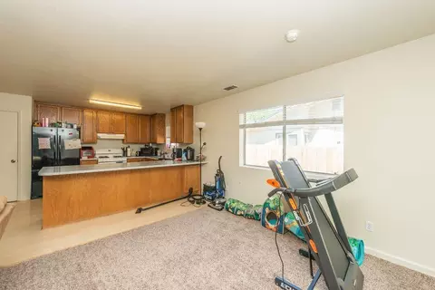 6837 Hemlock St, Redding, CA 96001 photo 17