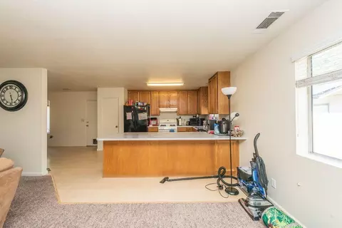 6837 Hemlock St, Redding, CA 96001 photo 18