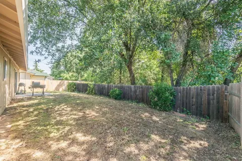 6837 Hemlock St, Redding, CA 96001 photo 60
