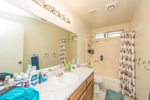6837 Hemlock St, Redding, CA 96001 photo 49