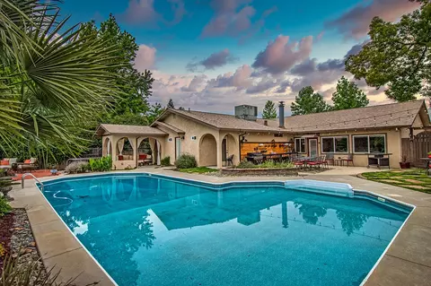 333 Woodcliff Dr, Redding, CA 96003 photo 54
