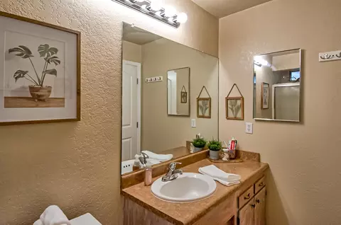 333 Woodcliff Dr, Redding, CA 96003 photo 22