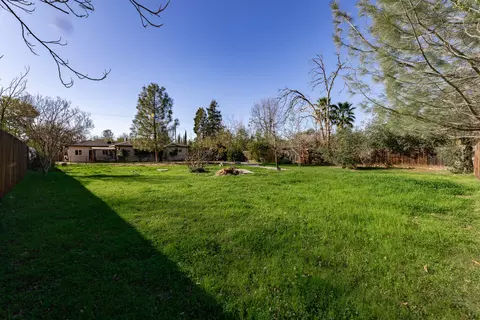 1258 Dusty Ln, Redding, CA 96002 photo 18