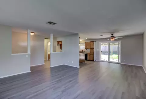 4443 Moyvane Dr, Redding, CA 96001 photo 6
