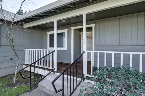 4443 Moyvane Dr, Redding, CA 96001 photo 3