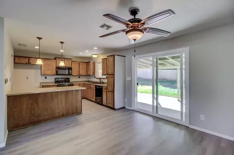 4443 Moyvane Dr, Redding, CA 96001 photo 10