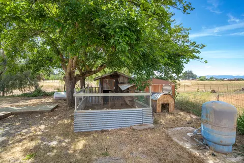 20800 Fig Tree Ln, Redding, CA 96002 photo 33