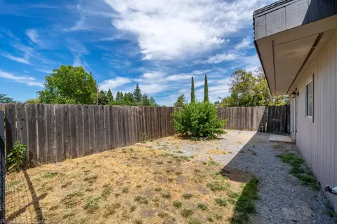 20800 Fig Tree Ln, Redding, CA 96002 photo 24
