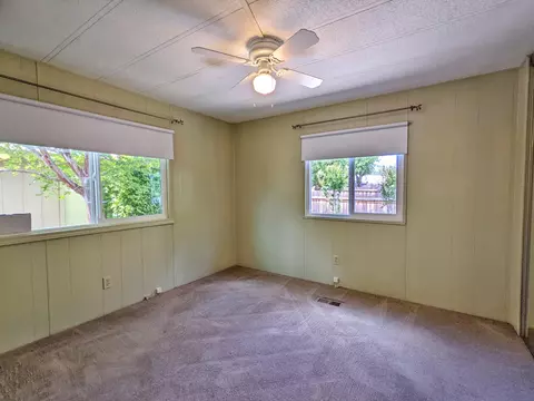 4386 White River Dr, Redding, CA 96003 photo 13
