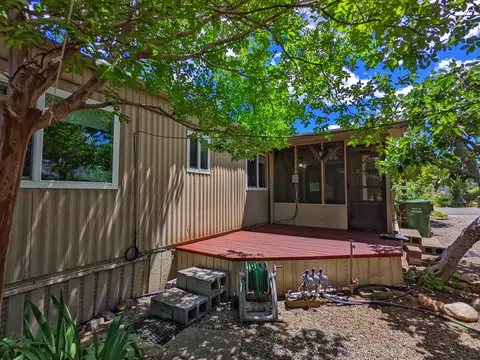 4386 White River Dr, Redding, CA 96003 photo 20