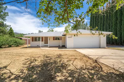 14527 Holiday Rd, Redding, CA 96003 photo 1