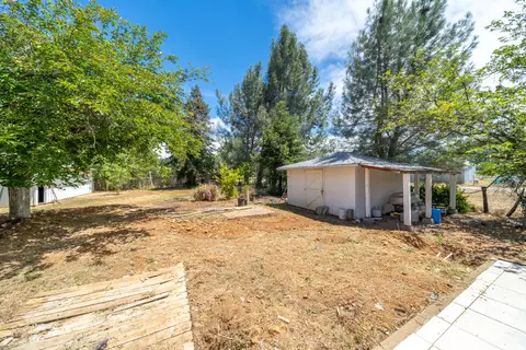 14527 Holiday Rd, Redding, CA 96003 photo 33