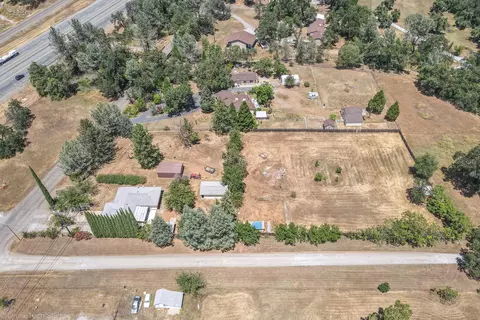 14527 Holiday Rd, Redding, CA 96003 photo 57