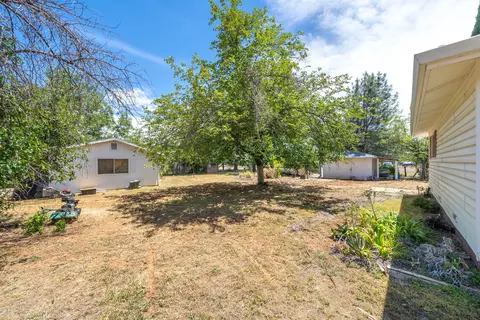 14527 Holiday Rd, Redding, CA 96003 photo 36