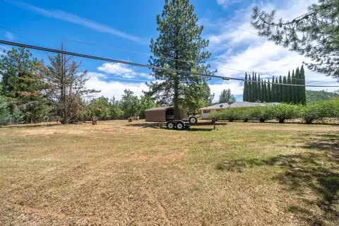 14527 Holiday Rd, Redding, CA 96003 photo 65