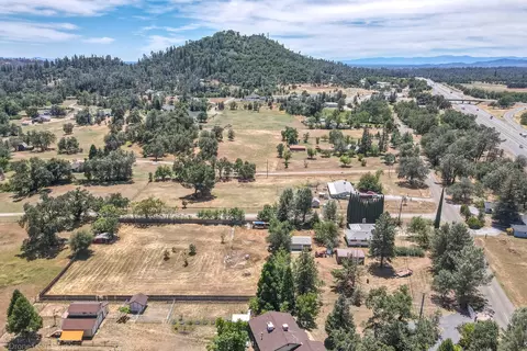 14527 Holiday Rd, Redding, CA 96003 photo 49