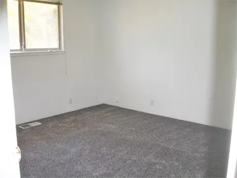 14527 Holiday Rd, Redding, CA 96003 photo 16
