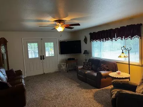 37353 Huron Ave, Burney, CA 96013 photo 4