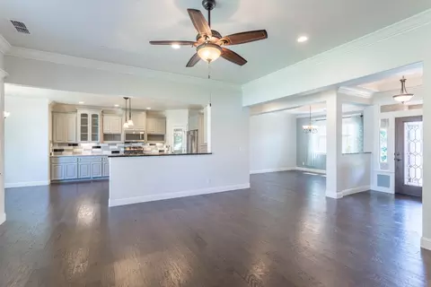 1914 Jolie Way, Redding, CA 96003 photo 7
