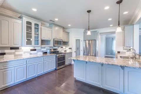 1914 Jolie Way, Redding, CA 96003 photo 9
