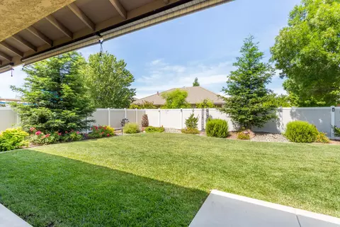 1914 Jolie Way, Redding, CA 96003 photo 28