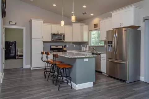 12818 Newtown Rd, Redding, CA 96003 photo 9