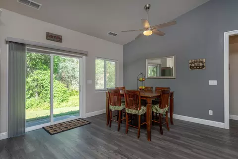 12818 Newtown Rd, Redding, CA 96003 photo 11