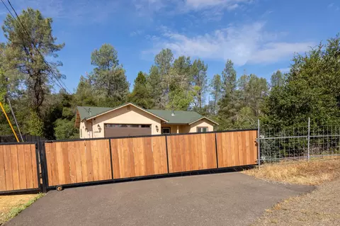 12818 Newtown Rd, Redding, CA 96003 photo 20