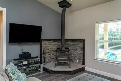 12818 Newtown Rd, Redding, CA 96003 photo 7
