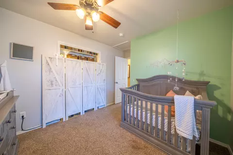 809 Fountain Cir, Redding, CA 96003 photo 17