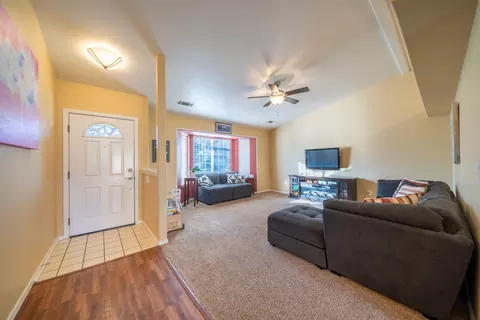 809 Fountain Cir, Redding, CA 96003 photo 10