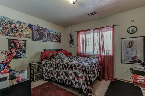 661 Lowe St, Redding, CA 96001 photo 12