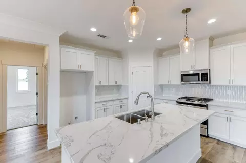601 Armando Ave, Redding, CA 96003 photo 9